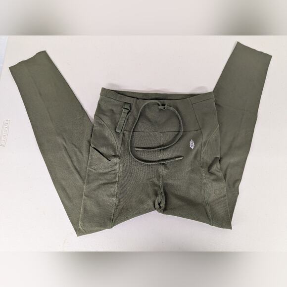 New Free people MOVEMENT army green leggings activewear sz medium m high rise - Picture 1 of 7